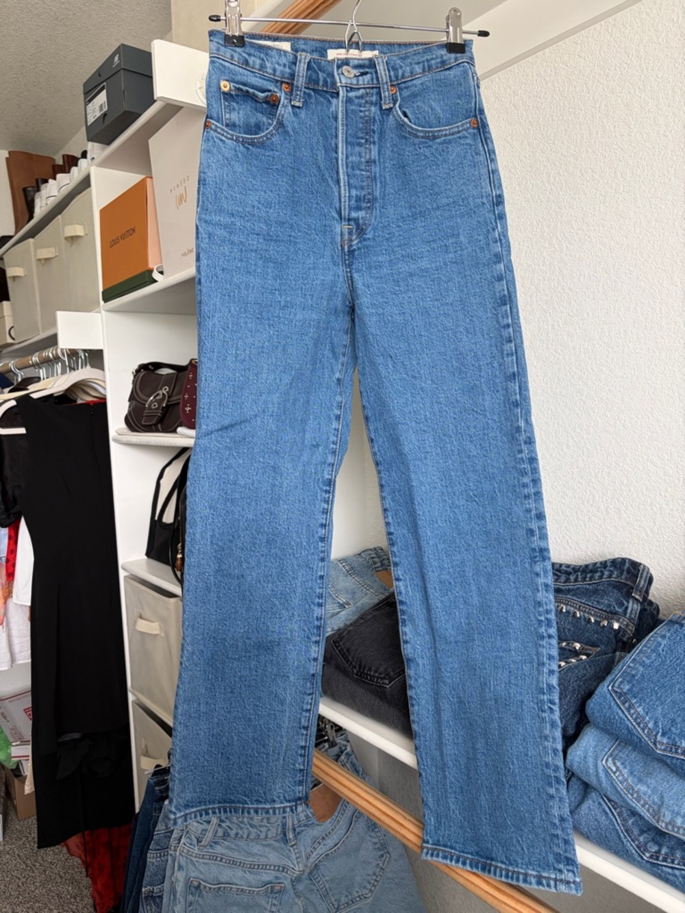 Levi’s Ribcage Straight Jeans - Classic High-Waist Cropped Jeans - 25W 27L